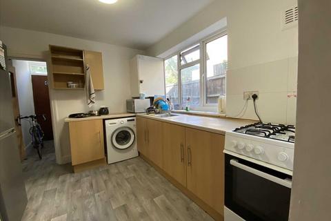 Property to rent, Vicarage Road, Watford