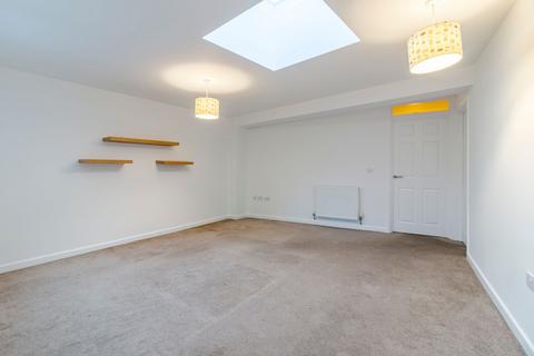 2 bedroom flat for sale, Southampton Road, Ringwood BH24