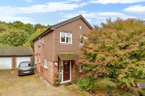 3 bedroom detached house for sale, Harmony Close, South Wallington, Surrey