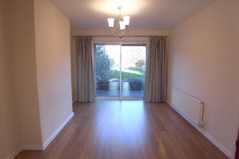 3 bedroom house to rent, The Close, Alwoodley, Leeds, West Yorkshire, LS17