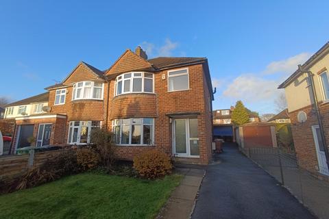 3 bedroom house to rent, The Close, Alwoodley, Leeds, West Yorkshire, LS17