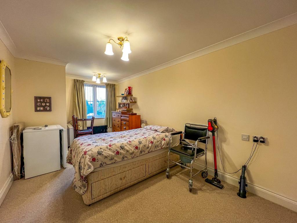 Double Bedroom