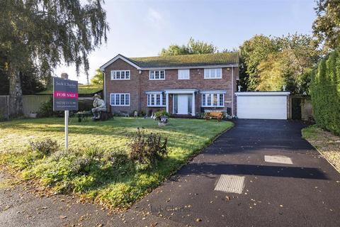 4 bedroom detached house for sale, Cranford Road, Tonbridge