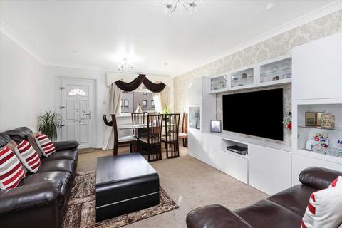 2 bedroom terraced house for sale, Maxwell Gardens, Dumbreck, GLASGOW