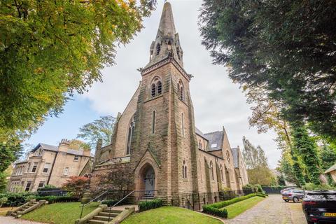 2 bedroom townhouse for sale, Delamer Road, Bowdon, Altrincham