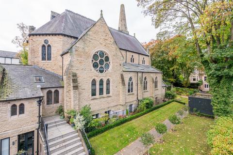 2 bedroom townhouse for sale, Delamer Road, Bowdon, Altrincham