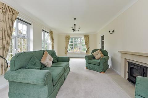 4 bedroom detached house for sale, Huntsmead, Alton, Hampshire