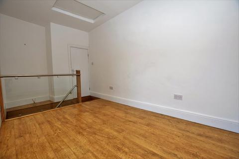 1 bedroom cottage to rent, King Street, Barnoldswick