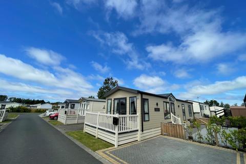 2 bedroom park home for sale, Sunset Park Holiday Village, Sower Carr Lane, Hambleton, Lancashire, FY6