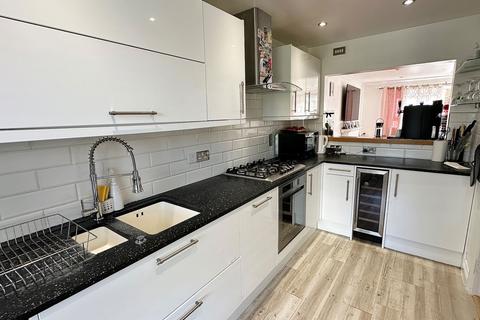 12 Williams Way, Grange Park, Northampton, NN4 5DS