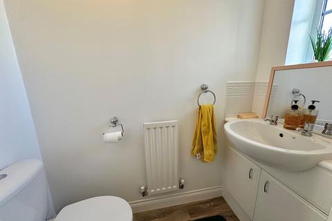 12 Williams Way, Grange Park, Northampton, NN4 5DS