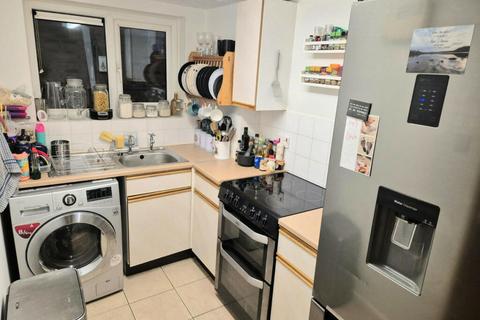 1 bedroom flat for sale, Manor Road, Brackley, Northamptonshire, NN13 6DU