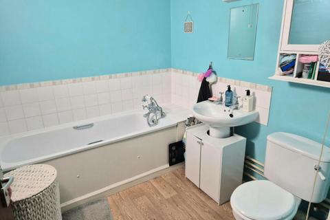 1 bedroom apartment for sale, Manor Road, Brackley, Northamptonshire, NN13 6DU