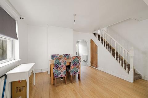 8 Balfour Road, Dover, CT16 2NQ