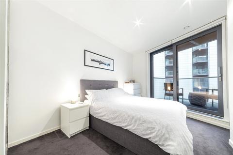 1 bedroom apartment for sale, 3 Baltimore Wharf, London E14