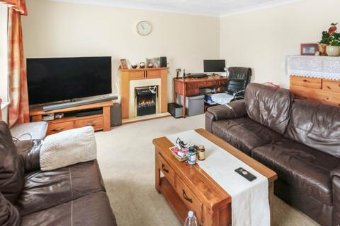 4 Bevan Gate, Bracknell, RG42 2BG