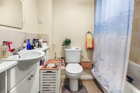 4 Bevan Gate, Bracknell, RG42 2BG
