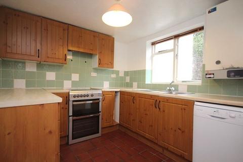 3 bedroom terraced house to rent, Christchurch Road, Ringwood, Hampshire, BH24