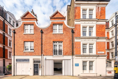 Garage to rent, Lees Place, Mayfair, W1K