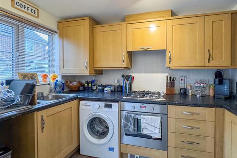 2 bedroom semi-detached house for sale, Rosehip Avenue, Red Lodge