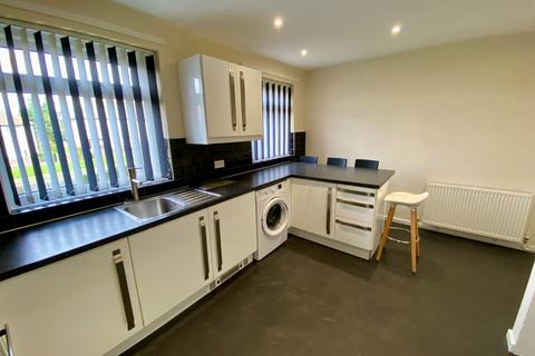 3 bedroom terraced house for sale, Farm Hill Road, Thorpe Edge, Bradford, BD10