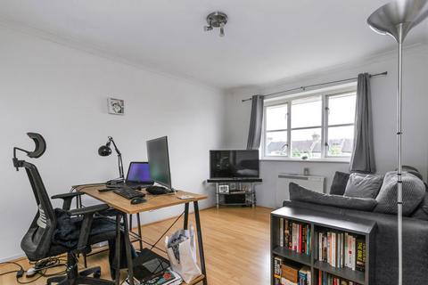 1 bedroom flat for sale, High Road Leytonstone, London E11