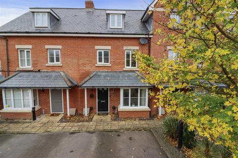 4 bedroom house for sale, Houghton Way, Hellingly, Hailsham