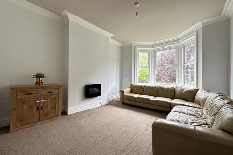 2 bedroom ground floor flat for sale, Valley Road, Scarborough