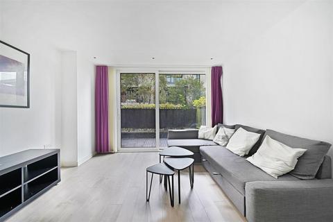 1 bedroom flat for sale, City View Apartments, Devan Grove, London