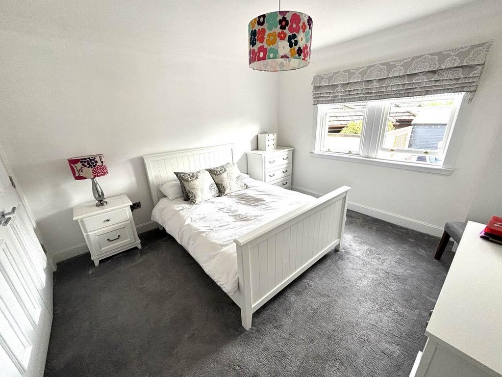 Double bedroom 2