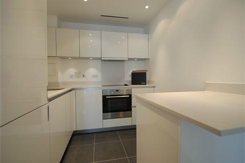 1 bedroom apartment to rent, Waterhouse Apartments, Saffron Central Square, Croydon, CR0