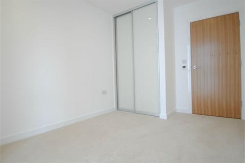 1 bedroom apartment to rent, Waterhouse Apartments, Saffron Central Square, Croydon, CR0