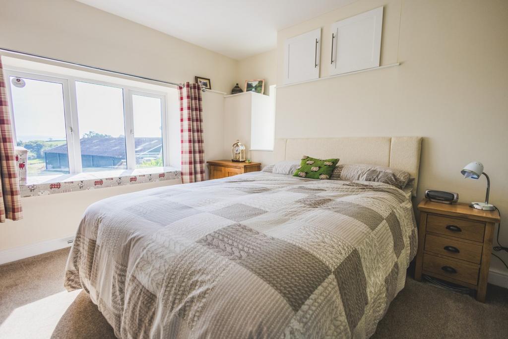 Double Bedroom 2 1