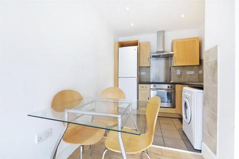 1 bedroom apartment for sale, Artichoke Hill, London, E1W