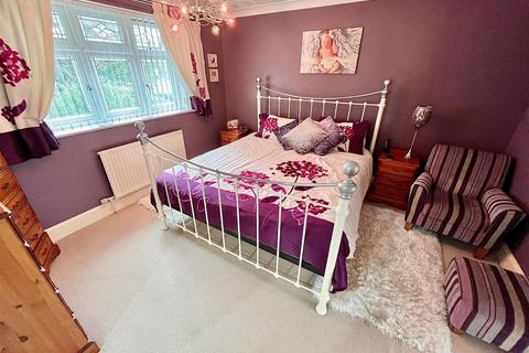 6 bedroom house for sale, Symonds Avenue, Ormesby, Great Yarmouth