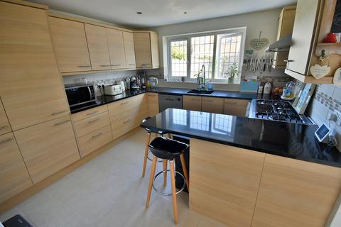 3 bedroom detached house for sale, Fitzpain Close, West Parley, Ferndown, BH22