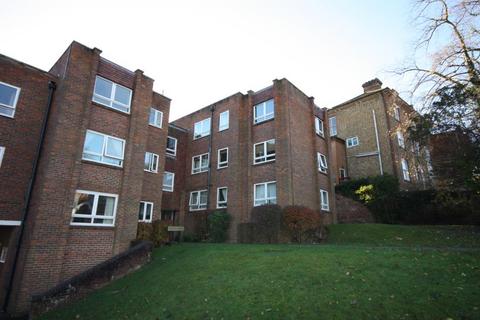 1 bedroom apartment to rent, Harvey Road, Guildford GU1