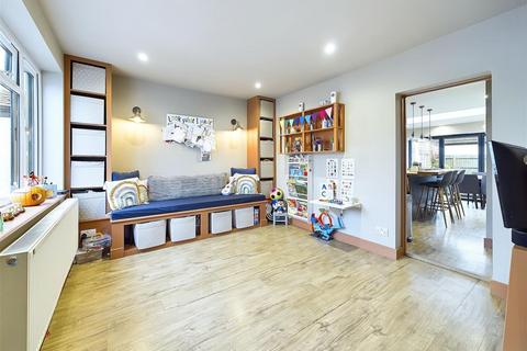 6 First Avenue, West Molesey, KT8 2QJ