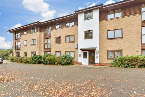 2 bedroom ground floor flat for sale, Coral Park, Maidstone, Kent