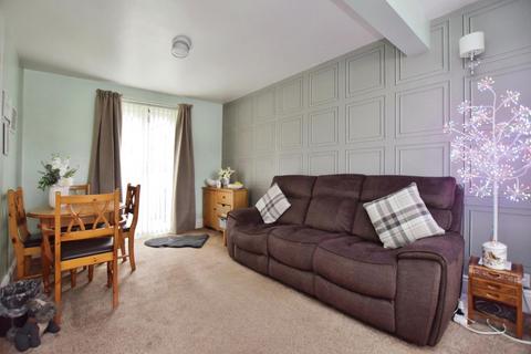 4 bedroom end of terrace house for sale, St. Peters Rise, Bristol