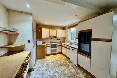 3 bedroom semi-detached house for sale, Bournemead Avenue, Northolt UB5