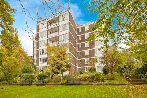 2 bedroom flat for sale, Leigham Court Road, London SW16