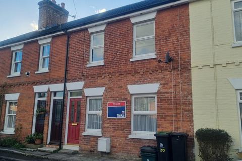 3 bedroom terraced house to rent, Crescent Road, Wimborne, BH21