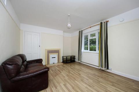 3 bedroom house to rent, Eastcote Lane, UB5