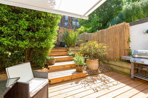 2 bedroom flat for sale, Gladys Road, West Hampstead NW6