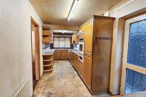 228 Asquith Boulevard, Leicester, LE2 6FB