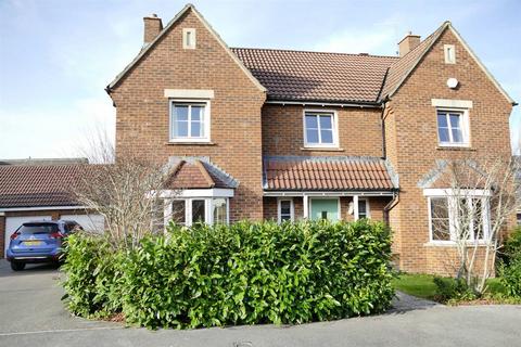 4 bedroom detached house for sale, Stickleback Road, Lansdowne Park, Calne