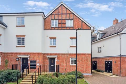 2 bedroom apartment for sale, Grange Road, Chalfont St. Peter, Gerrards Cross, SL9