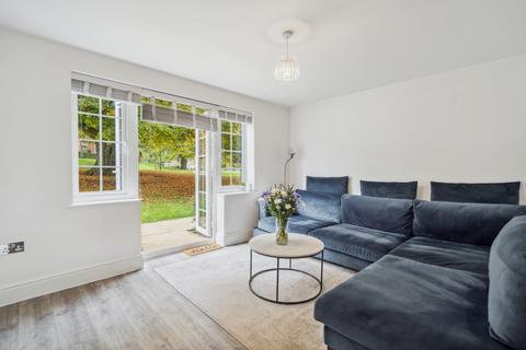 2 bedroom apartment for sale, Grange Road, Chalfont St. Peter, Gerrards Cross, SL9