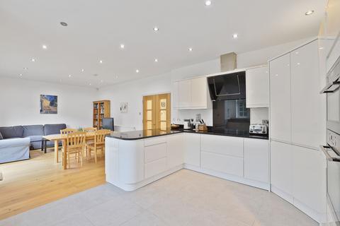 6 bedroom detached house for sale, Palmerston Road, Buckhurst Hill, IG9